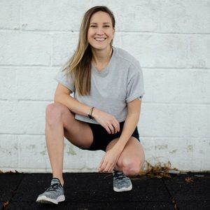 Forever 21 Grey Crop Top